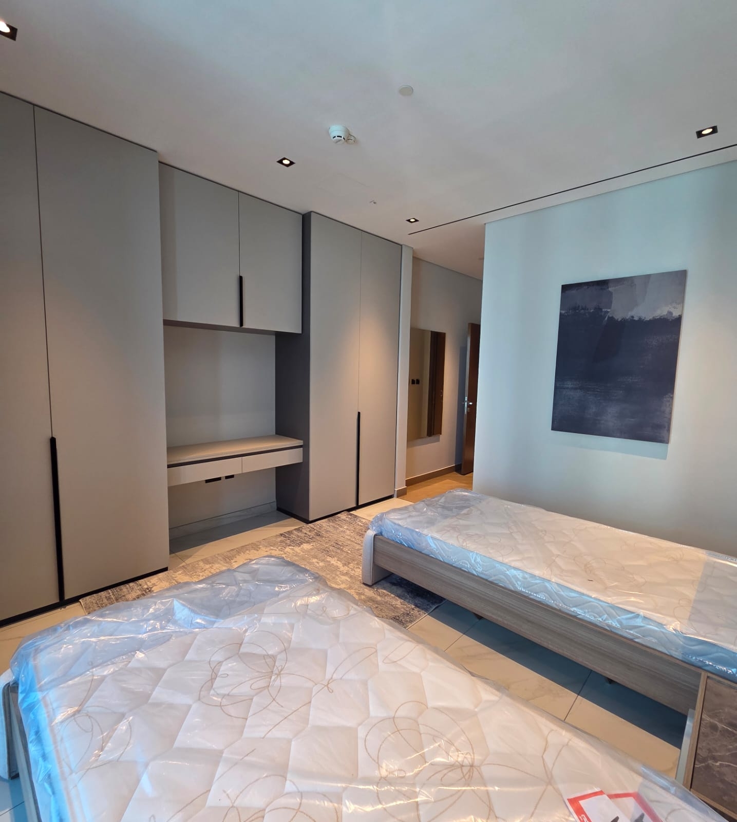 BRAND NEW 2BEDROOM PLUS MAID FULLY FURNISHED thumbnail 23