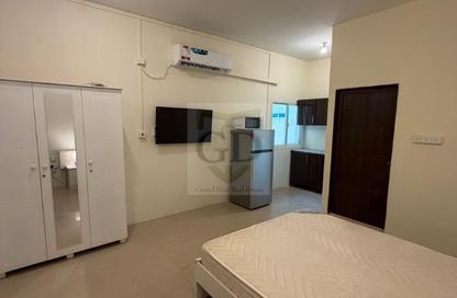 Apartment - Studio - 1 Bathroom for rent in Hazm Al Markhiya - Doha Apartment - Studio - 1 Bathroom for rent in Hazm Al Markhiya - Doha