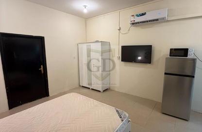 Apartment - Studio - 1 Bathroom for rent in Hazm Al Markhiya - Doha