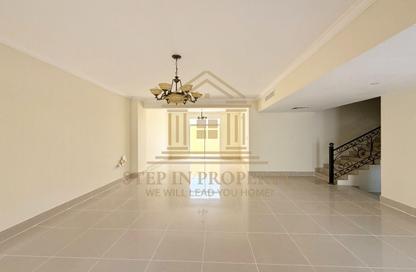 Villa - 4 - 5 for rent in Souk Al gharaffa - Al Gharrafa - Doha