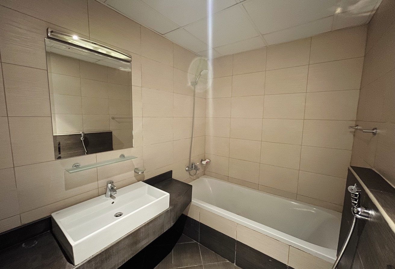 Well Designed 2BR | Fox Hills Residence thumbnail 13