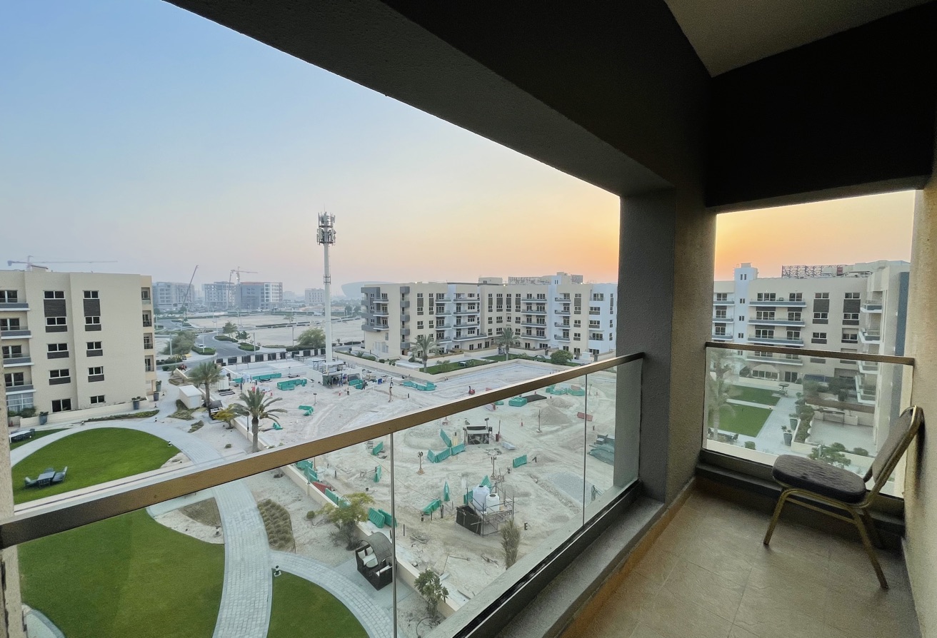 Well Designed 2BR | Fox Hills Residence thumbnail 15
