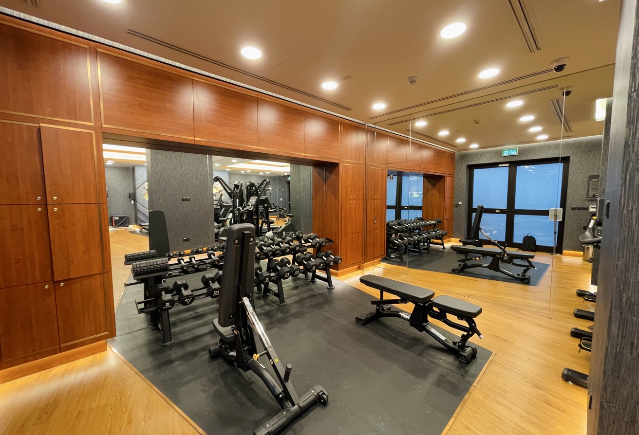 Well Designed 2BR | Fox Hills Residence thumbnail 18