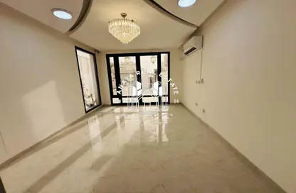 Villa - Studio - 1 Bathroom for rent in Rawdat Al Hamama - Al Daayen