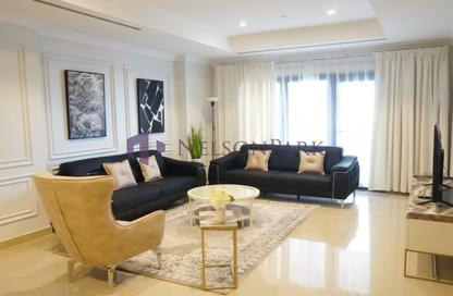 Apartment - 1 Bedroom - 2 Bathrooms for sale in West Porto Drive - Porto Arabia - The Pearl Island - Doha
