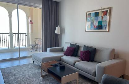 Apartment - 2 Bedrooms - 3 Bathrooms for rent in Viva West - Viva Bahriyah - The Pearl Island - Doha