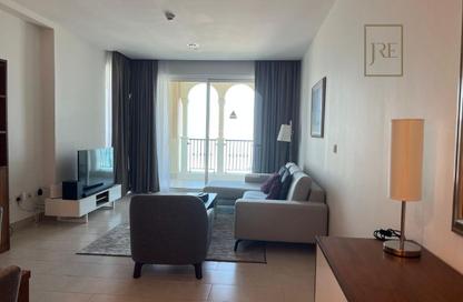 Apartment - 2 Bedrooms - 3 Bathrooms for rent in Viva West - Viva Bahriyah - The Pearl Island - Doha
