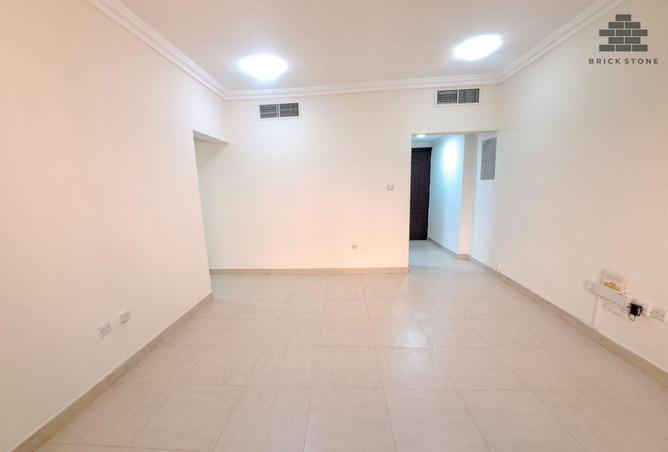 60833679 - Property Main Image
