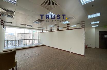 مساحات مكتبية - استوديو - 2 حمامات للايجار في شارع المنتزه - المنتزه - الدوحة