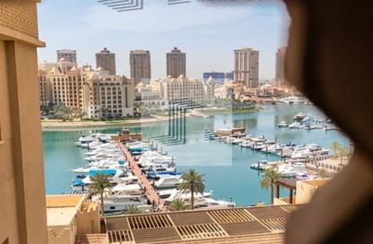 Apartment - 1 Bedroom - 2 Bathrooms for rent in Tower 19 - Porto Arabia - The Pearl Island - Doha