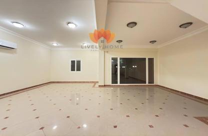 Apartment - 3 Bedrooms - 5 Bathrooms for rent in West Bay Lagoon Villas - West Bay Lagoon - West Bay Lagoon - Doha