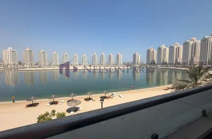 تاون هاوس - 3 غرف نوم - 4 حمامات للايجار في ابراج المتحدة - فيفا بحرية - جزيرة اللؤلؤة - الدوحة