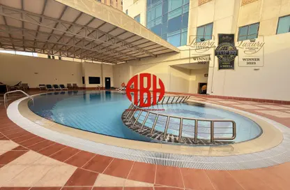 Apartment - 1 Bedroom - 2 Bathrooms for rent in West Bay Tower - West Bay - West Bay - Doha