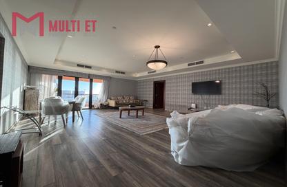 Apartment - 2 Bedrooms - 3 Bathrooms for rent in East Porto Drive - Porto Arabia - The Pearl Island - Doha Apartment - 2 Bedrooms - 3 Bathrooms for rent in East Porto Drive - Porto Arabia - The Pearl Island - Doha