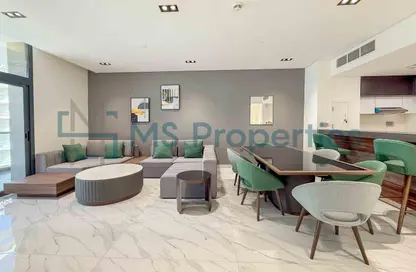 شقة - 2 غرف نوم - 3 حمامات للايجار في مدينة الياسمين - الوسيل