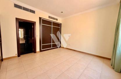 Apartment - 5 Bedrooms - 6 Bathrooms for rent in Legtaifiya Lagoon - West Bay - Doha