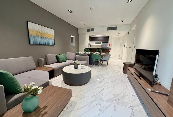 1002544 - Property Image 2