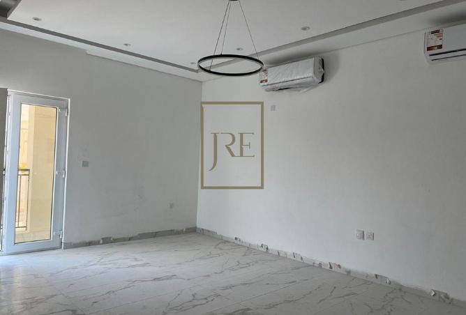 59944210 - Property Main Image