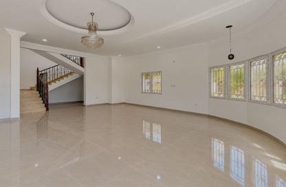 Villa - 5 - 5 for rent in Umm Salal Ali - Umm Salal Ali - Doha