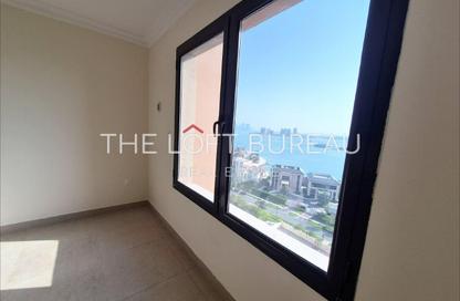 Apartment - Studio - 1 Bathroom for rent in West Porto Drive - Porto Arabia - The Pearl Island - Doha