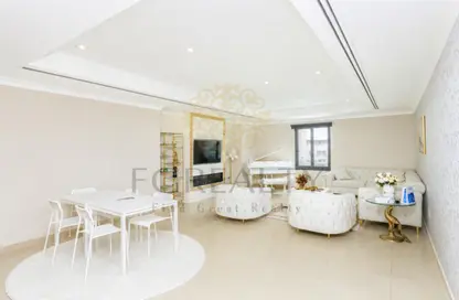 Apartment - 1 Bedroom - 2 Bathrooms for sale in West Porto Drive - Porto Arabia - The Pearl Island - Doha