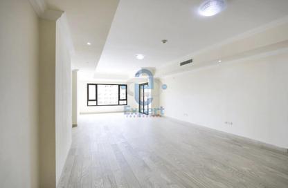Apartment - 1 Bedroom - 2 Bathrooms for rent in East Porto Drive - Porto Arabia - The Pearl Island - Doha Apartment - 1 Bedroom - 2 Bathrooms for rent in East Porto Drive - Porto Arabia - The Pearl Island - Doha