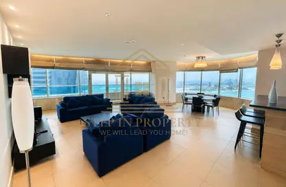 Apartment - 3 Bedrooms - 5 Bathrooms for rent in West Bay Tower - West Bay - West Bay - Doha