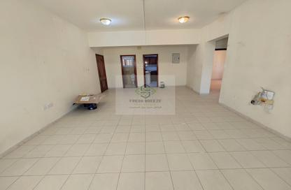Apartment - 2 Bedrooms - 2 Bathrooms for rent in Al Mansoura - Al Mansoura - Doha