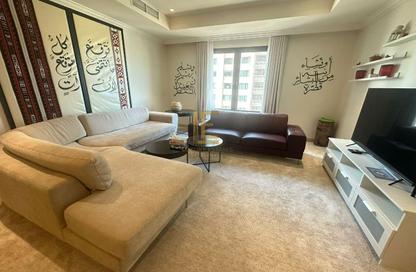 Apartment - 1 Bedroom - 2 Bathrooms for rent in East Porto Drive - Porto Arabia - The Pearl Island - Doha