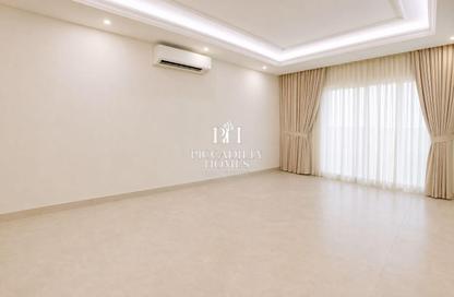 Apartment - 3 - 3 for rent in Al Nasr Street - Al Nasr - Doha