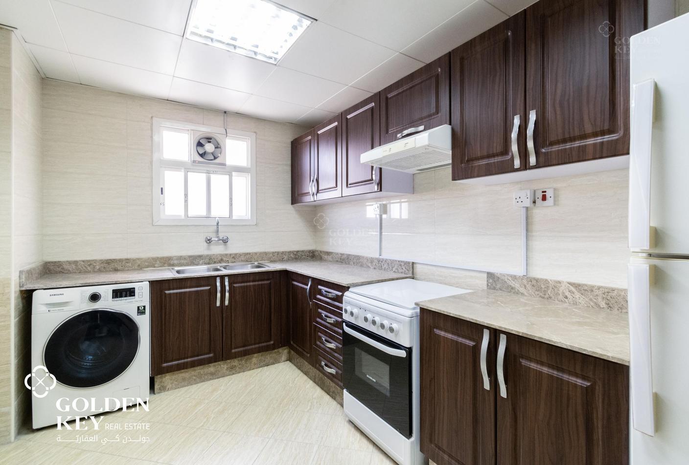 80 Units | Family Accomodation | Near Metro