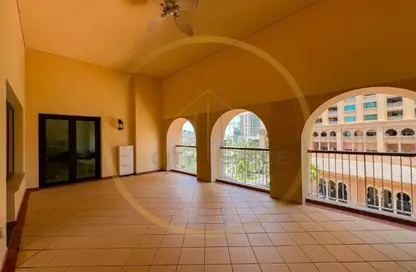 Apartment - 2 Bedrooms - 3 Bathrooms for sale in Tower 6 - Porto Arabia - The Pearl Island - Doha