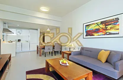 Apartment - 1 Bedroom - 2 Bathrooms for rent in West Bay Tower - West Bay - West Bay - Doha