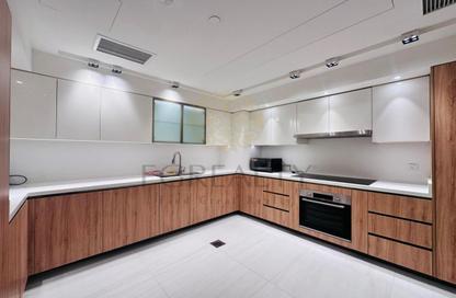 Apartment - 2 Bedrooms - 4 Bathrooms for rent in Crystal Residence - Gewan Island - The Pearl Island - Doha