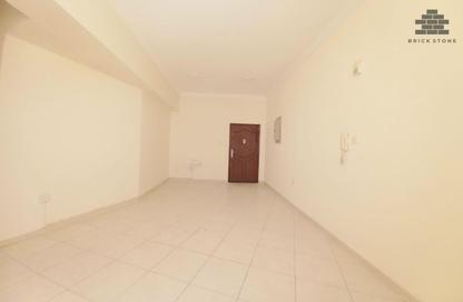 Apartment - 3 Bedrooms - 3 Bathrooms for rent in Muntazah 70 - Al Muntazah - Doha Apartment - 3 Bedrooms - 3 Bathrooms for rent in Muntazah 70 - Al Muntazah - Doha