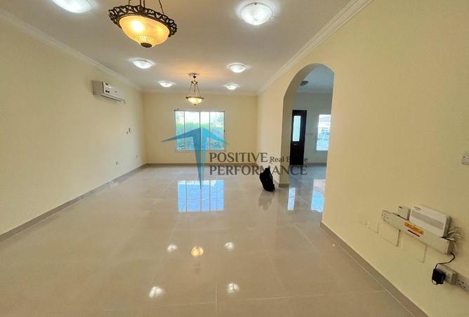 58469086 - Property Image 3