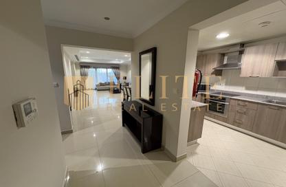 Apartment - 1 Bedroom - 2 Bathrooms for rent in West Porto Drive - Porto Arabia - The Pearl Island - Doha