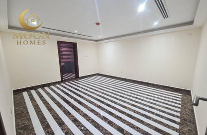 Apartment - 2 Bedrooms - 2 Bathrooms for rent in Al Mansoura - Al Mansoura - Doha