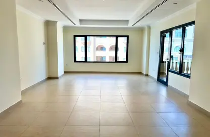 Apartment - 1 Bedroom - 2 Bathrooms for rent in East Porto Drive - Porto Arabia - The Pearl Island - Doha