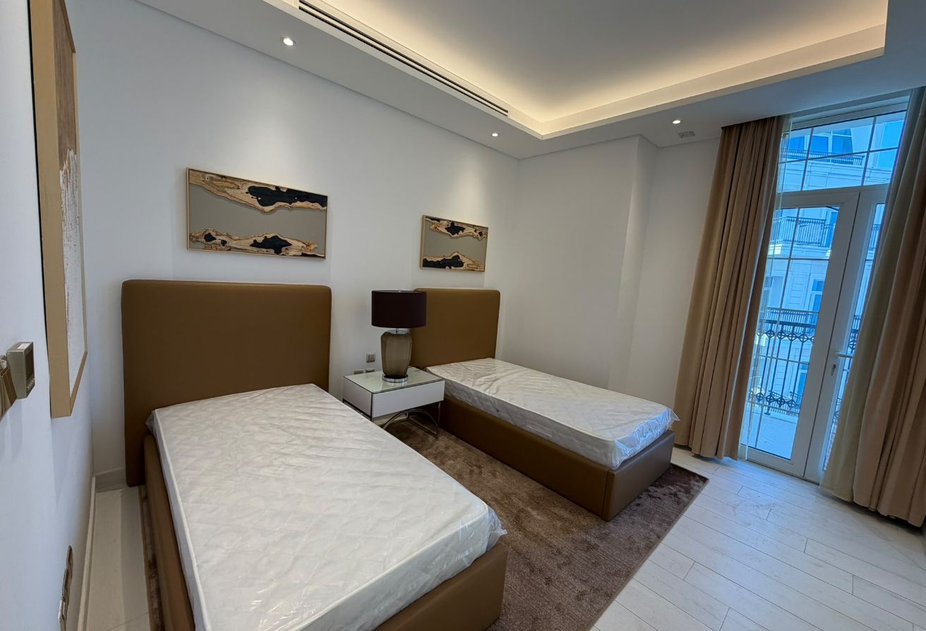 Luxury High-Floor 2BR + Maid | Full Sea View | Flo thumbnail 6