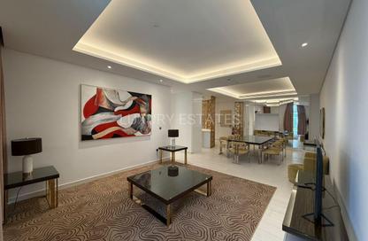 Apartment - 2 Bedrooms - 4 Bathrooms for rent in The Garden - Floresta Gardens - The Pearl Island - Doha Apartment - 2 Bedrooms - 4 Bathrooms for rent in The Garden - Floresta Gardens - The Pearl Island - Doha