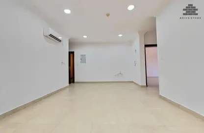 Apartment - 2 Bedrooms - 2 Bathrooms for rent in Al Sadd Road - Al Sadd - Doha