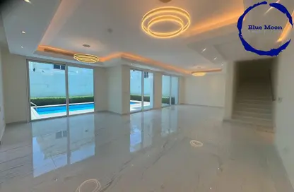 Villa - 6 Bedrooms - 7 Bathrooms for rent in Perlita Villas - Perlita Villas - The Pearl Island - Doha