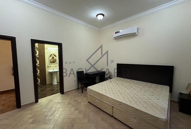 1011030 - Property Image 2