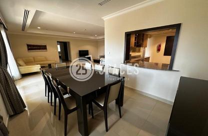 Apartment - 2 Bedrooms - 3 Bathrooms for rent in East Porto Drive - Porto Arabia - The Pearl Island - Doha
