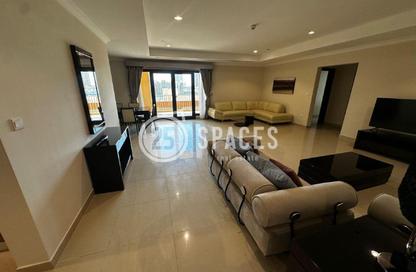 Apartment - 2 Bedrooms - 3 Bathrooms for rent in East Porto Drive - Porto Arabia - The Pearl Island - Doha