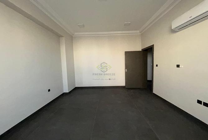 53716579 - Property Image 3