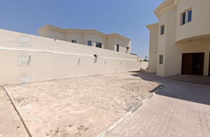 Villa - 5 - 6 for rent in Al Duhail - Al Duhail - Doha Villa - 5 - 6 for rent in Al Duhail - Al Duhail - Doha