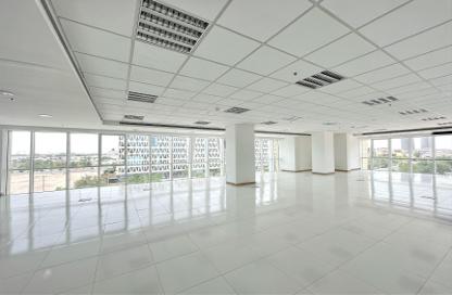 Office Space - Studio - 2 Bathrooms for sale in Lusail Marina Heights - Marina District - Lusail