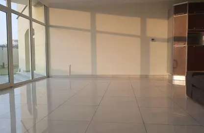 Apartment - 1 Bedroom - 1 Bathroom for rent in Onaiza Street - Diplomatic Area - Doha